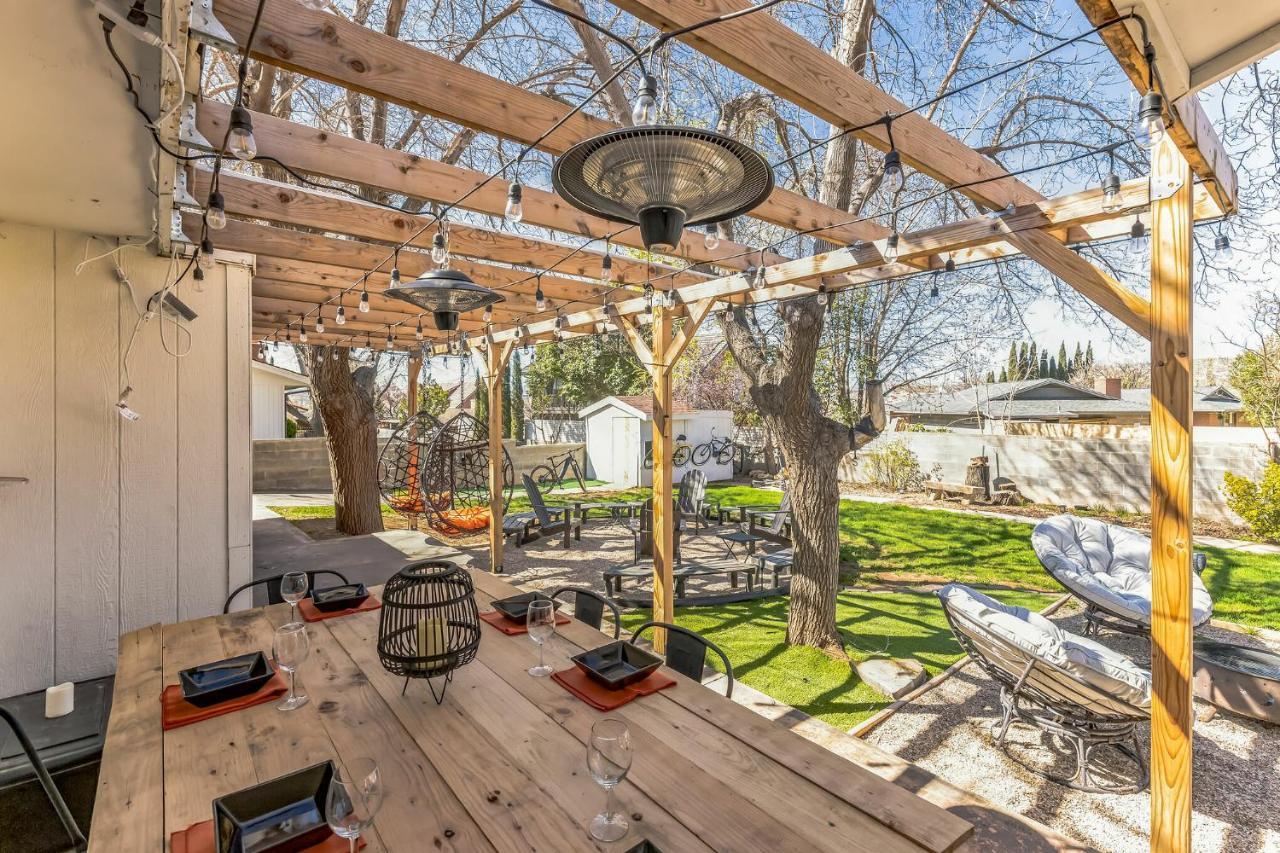 St George Family Getaway With Fire Pit, Ping Pong And Pet-Friendly Amenities เซนต์ จอร์จ ภายนอก รูปภาพ