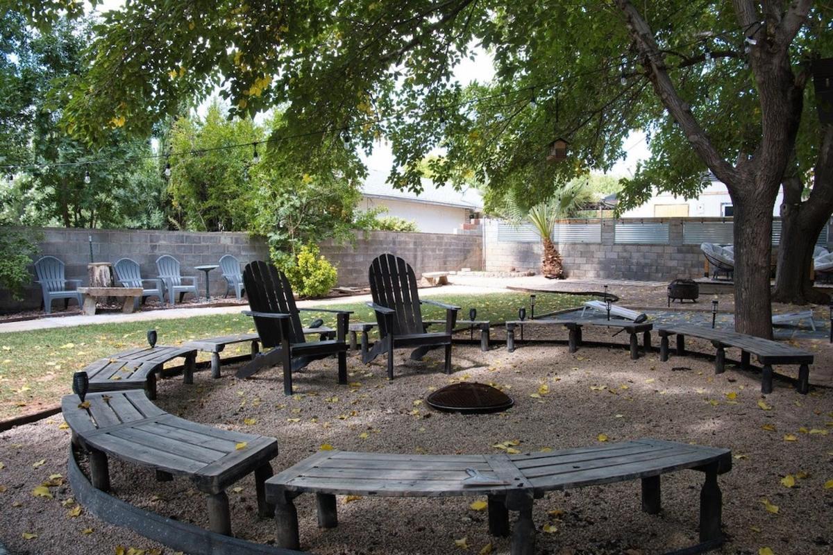 St George Family Getaway With Fire Pit, Ping Pong And Pet-Friendly Amenities Villa เซนต์ จอร์จ ภายนอก รูปภาพ
