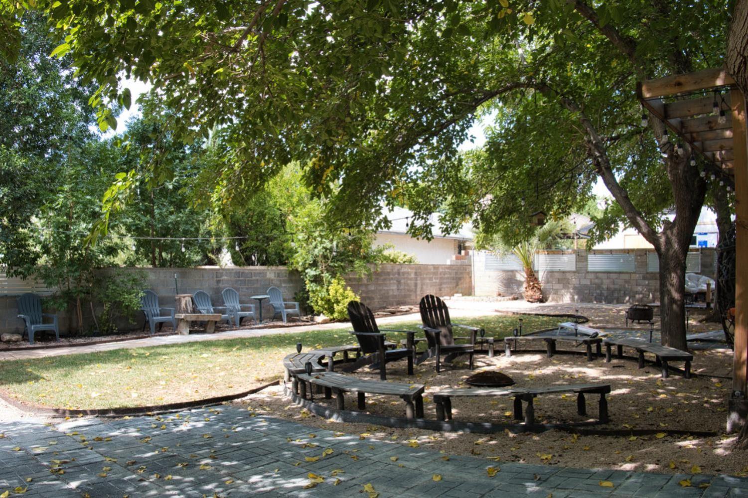 St George Family Getaway With Fire Pit, Ping Pong And Pet-Friendly Amenities Villa เซนต์ จอร์จ ภายนอก รูปภาพ